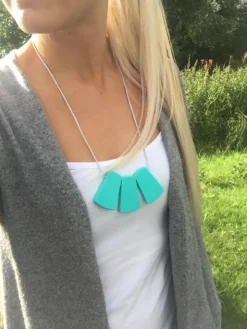 Imetyskoru (pisara turkoosi)