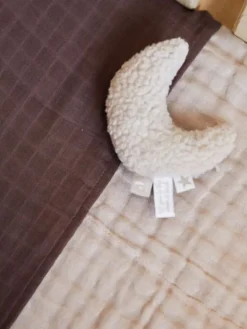 Jollein pehmeä helistin kuu, Nougat