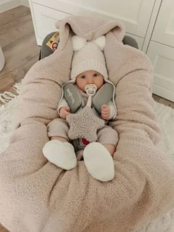 Lämmin nallenkorva boucle turvakaukalon viltti – beige