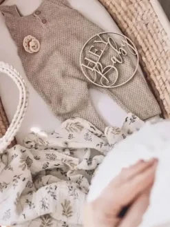 Meraki Engraving "Hey Baby" -kyltti