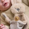 Nattou lohduttava pupu uniliina, teddy sand