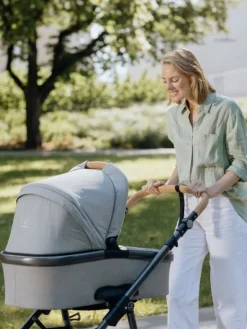 Naturkind Lux Evo yhdistelmävaunut Solight Ecco renkailla, Siebenschläfer