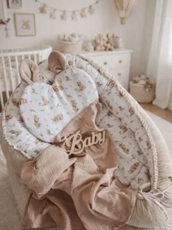 Vauvapesä, bears velvet beige
