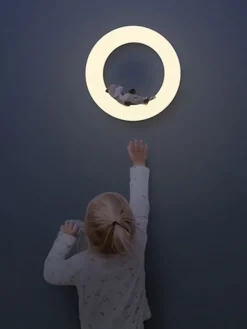 ZAZU - yövalo Wall liiketunnistimella